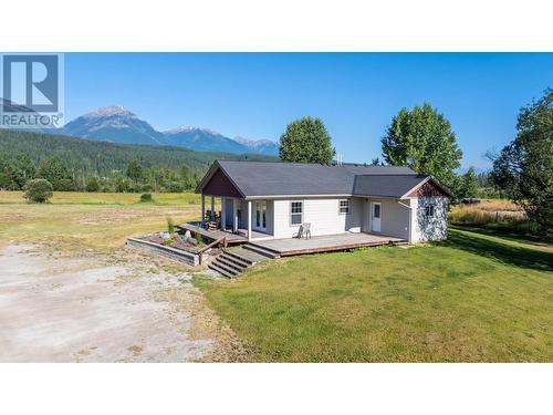 558 Anderson  Road, Golden, BC - Outdoor