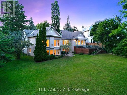 16 Fifeshire Road, Toronto (St. Andrew-Windfields), ON - Outdoor With Deck Patio Veranda