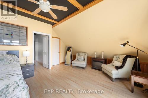 183 Lake Drive N, Georgina (Keswick North), ON - Indoor Photo Showing Bedroom