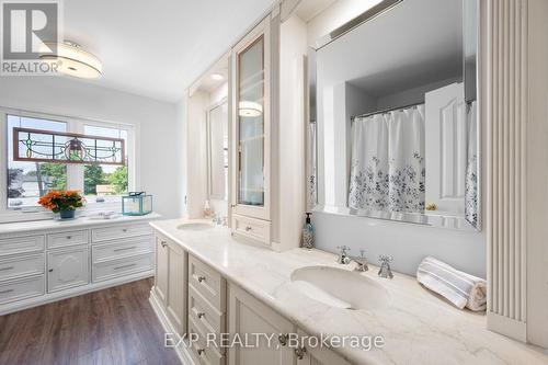 183 Lake Drive N, Georgina (Keswick North), ON - Indoor Photo Showing Bathroom