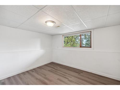 1419 Highland Drive, Castlegar, BC - Indoor Photo Showing Other Room