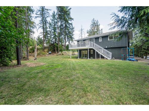 1419 Highland Drive, Castlegar, BC - Outdoor