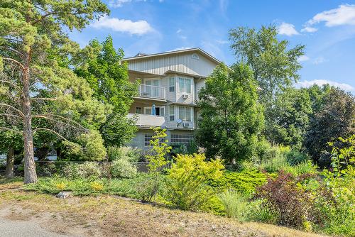 101-2733 Riffington Place, West Kelowna, BC - Outdoor With Balcony