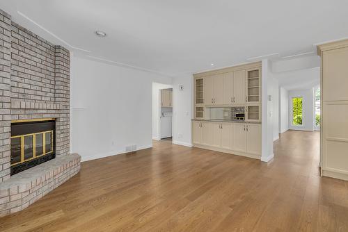 5-1201 Cameron Avenue, Kelowna, BC - Indoor Photo Showing Other Room With Fireplace