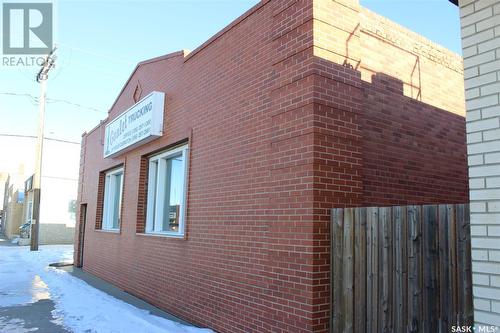 322 Centre Street, Shaunavon, SK 