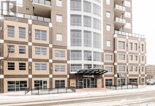 506 2055 Rose Street, Regina, SK -  With Facade