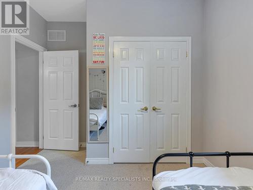 9 Putney Road, Caledon (Caledon East), ON - Indoor Photo Showing Bedroom