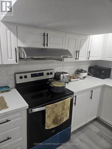 1372 Rebecca Street, Oakville (Bronte East), ON - Indoor Photo Showing Kitchen