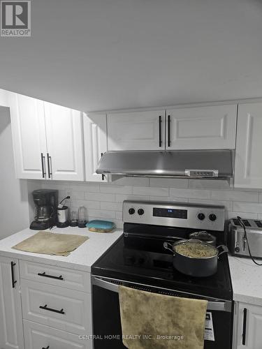 1372 Rebecca Street, Oakville (Bronte East), ON - Indoor Photo Showing Kitchen