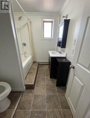 4 George Street, Lewisporte, NL - Indoor Photo Showing Bathroom