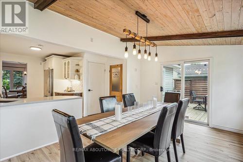 105 Victoria Street, Hamilton (Waterdown), ON - Indoor Photo Showing Dining Room