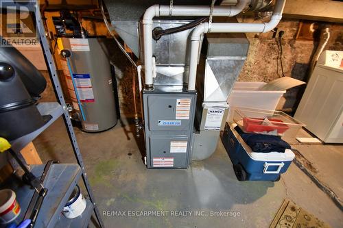 83 Sherman Avenue N, Hamilton (Gibson), ON - Indoor Photo Showing Basement