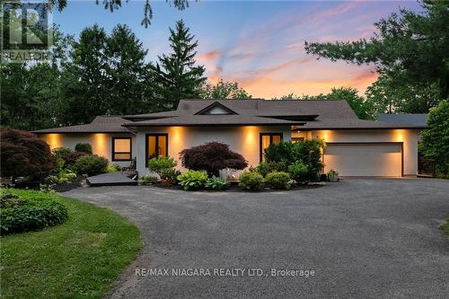 1647 Gregory Road, St. Catharines, ON - Outdoor With Facade