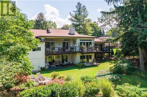 1647 Gregory Road, St. Catharines, ON - Outdoor With Deck Patio Veranda