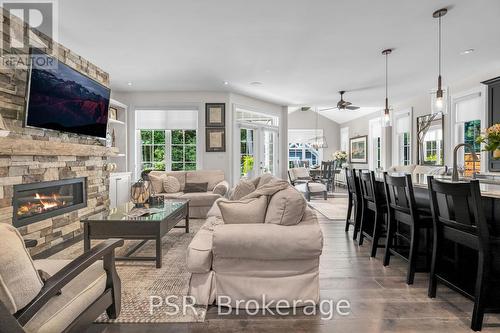 370 Fraser Street, Gravenhurst, ON - Indoor Photo Showing Living Room With Fireplace