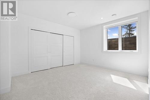 2302 Lavetta Drive, Kelowna, BC - Indoor Photo Showing Other Room