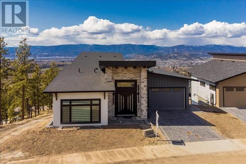 2302 Lavetta Drive, Kelowna, BC - Outdoor