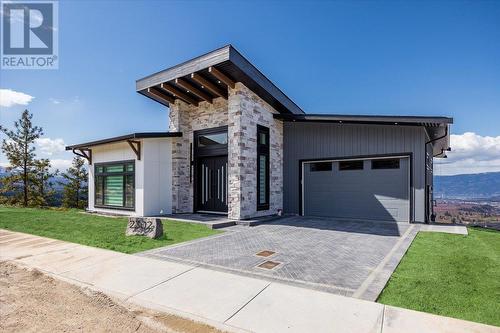 2302 Lavetta Drive, Kelowna, BC - Outdoor