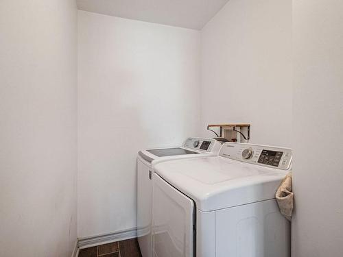 Laundry room - 709  - 709B Ch. De La Rivière N., Saint-Eustache, QC - Indoor Photo Showing Laundry Room