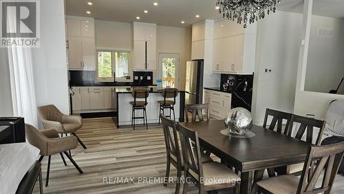 226 Larocque Road, North Bay, ON - Indoor Photo Showing Dining Room