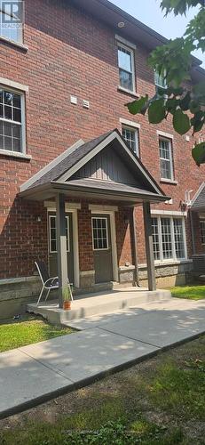 13 - 242 Penetanguishene Road, Barrie (400 East), ON - Outdoor