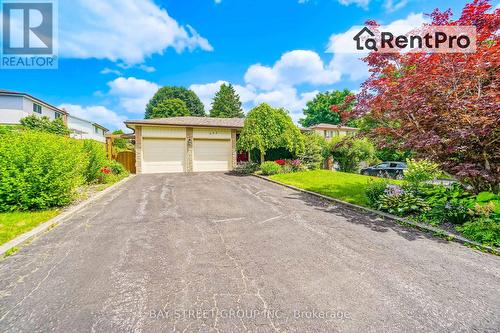 205 Peterwood Court, Newmarket (Gorham-College Manor), ON - Outdoor