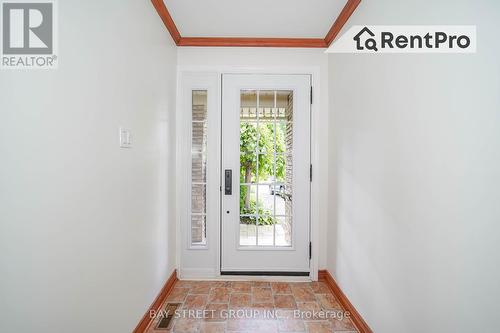 205 Peterwood Court, Newmarket (Gorham-College Manor), ON - Indoor Photo Showing Other Room