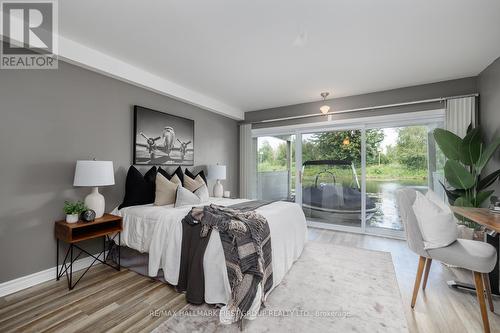 9 - 4 Paradise Boulevard, Ramara (Brechin), ON - Indoor Photo Showing Bedroom