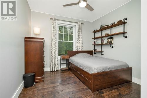 347 Dry Pine Bay, Alban, ON - Indoor Photo Showing Bedroom