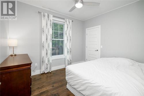 347 Dry Pine Bay, Alban, ON - Indoor Photo Showing Bedroom