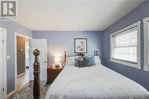 44 Park Avenue, Ingersoll, ON - Indoor Photo Showing Bedroom