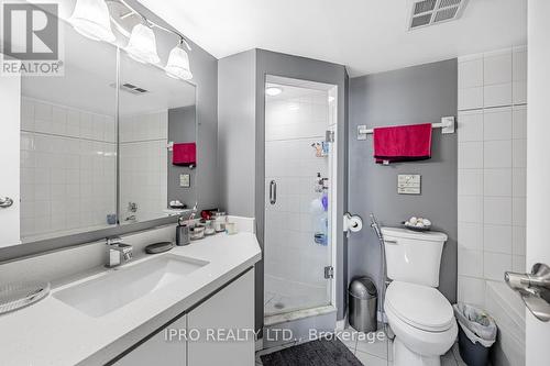 2204 - 3 Rowntree Road, Toronto (Mount Olive-Silverstone-Jamestown), ON - Indoor Photo Showing Bathroom