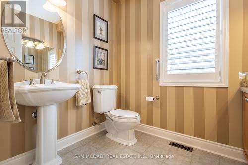 29 Concorde Drive, Brampton (Vales Of Castlemore), ON - Indoor Photo Showing Bathroom