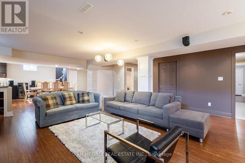 29 Concorde Drive, Brampton (Vales Of Castlemore), ON - Indoor Photo Showing Living Room