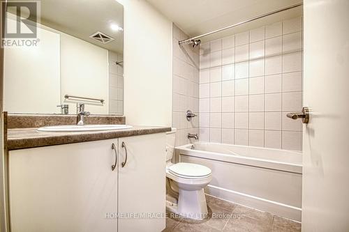 402 - 10 Wilby Crescent, Toronto (Weston), ON - Indoor Photo Showing Bathroom