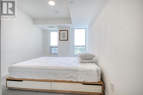 402 - 10 Wilby Crescent, Toronto (Weston), ON - Indoor Photo Showing Bedroom