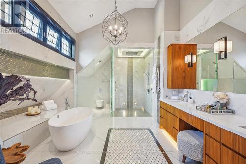 1031 Welwyn Drive, Mississauga (Clarkson), ON - Indoor Photo Showing Bathroom