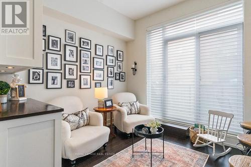 11 Godfrey'S Lane, Mississauga (Port Credit), ON - Indoor Photo Showing Living Room