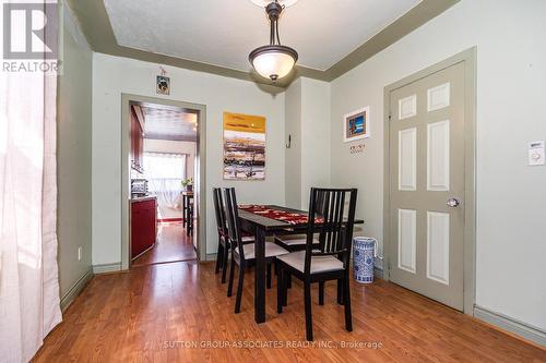 16 North Bonnington Avenue, Toronto (Clairlea-Birchmount), ON - Indoor Photo Showing Dining Room