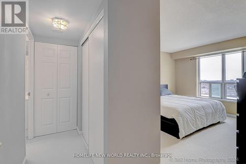 Ph#105 - 1 Lee Centre Drive, Toronto (Woburn), ON - Indoor Photo Showing Bedroom