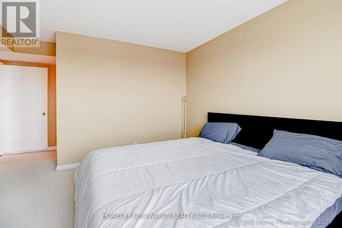 Ph#105 - 1 Lee Centre Drive, Toronto (Woburn), ON - Indoor Photo Showing Bedroom