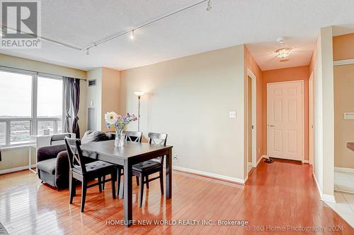 Ph#105 - 1 Lee Centre Drive, Toronto (Woburn), ON - Indoor Photo Showing Dining Room