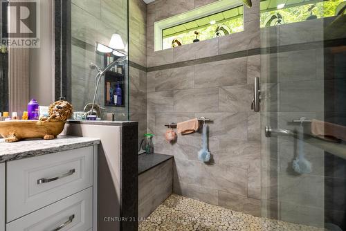 25 Powerline Road, Brighton, ON - Indoor Photo Showing Bathroom