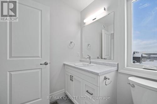 216 Beasley Crescent, Prince Edward County (Picton), ON - Indoor Photo Showing Bathroom