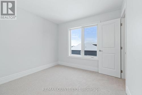 216 Beasley Crescent, Prince Edward County (Picton), ON - Indoor Photo Showing Other Room