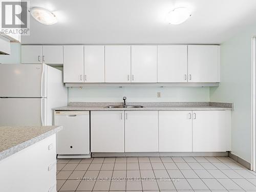 604 - 44 Gerrard Street W, Toronto, ON - Indoor Photo Showing Kitchen With Double Sink