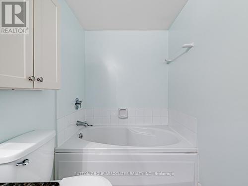 604 - 44 Gerrard Street W, Toronto (Bay Street Corridor), ON - Indoor Photo Showing Bathroom