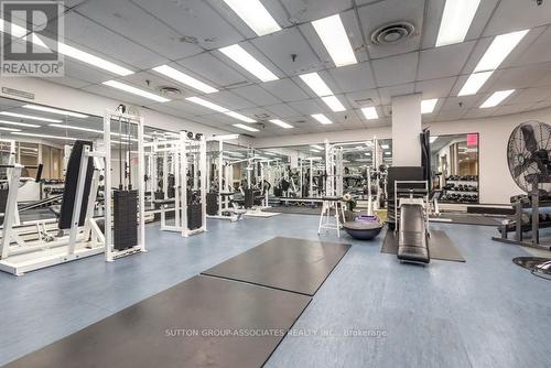 604 - 44 Gerrard Street W, Toronto, ON - Indoor Photo Showing Gym Room