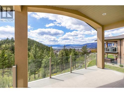 588 Harrogate Lane Unit# 17, Kelowna, BC - Outdoor With View