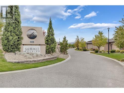 588 Harrogate Lane Unit# 17, Kelowna, BC - Outdoor With View